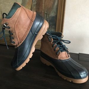Bass Duck Boots size 7